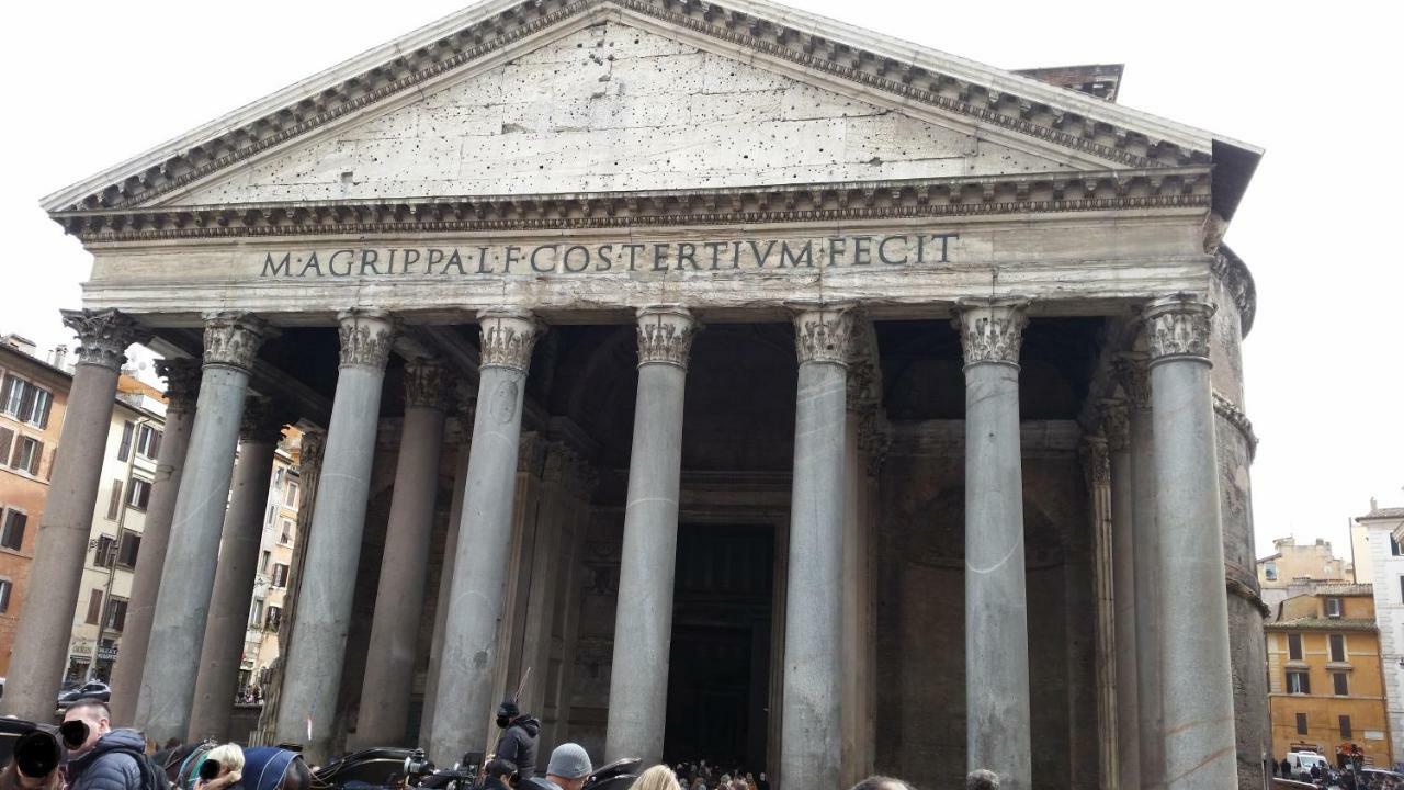 Pantheon Navona Apartment
